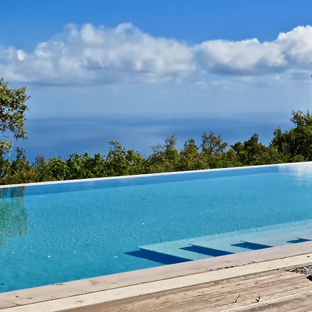 Otel Vallegrande Nature By Geocharme