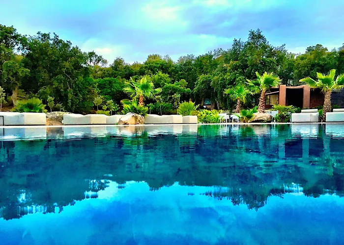 Vallegrande Nature By Geocharme 4* צ'פאלו